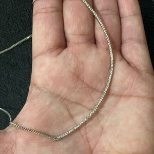 Gorgeous two piece layered silver necklace